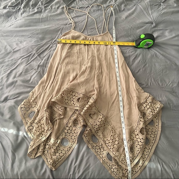 Entro | Flowy Top | Size Medium - Picture 5 of 5